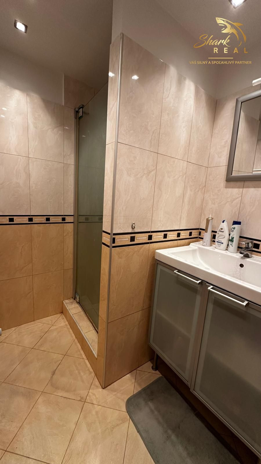 Prenájom 3-izbového bytu s balkónom na začiatku Záhradníckej