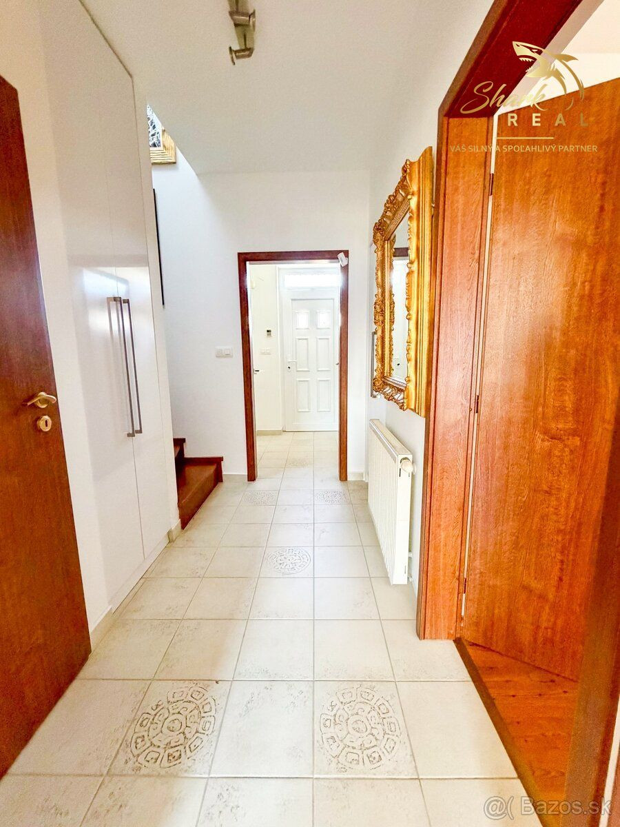 Priestranný 6izbový rodinný dom