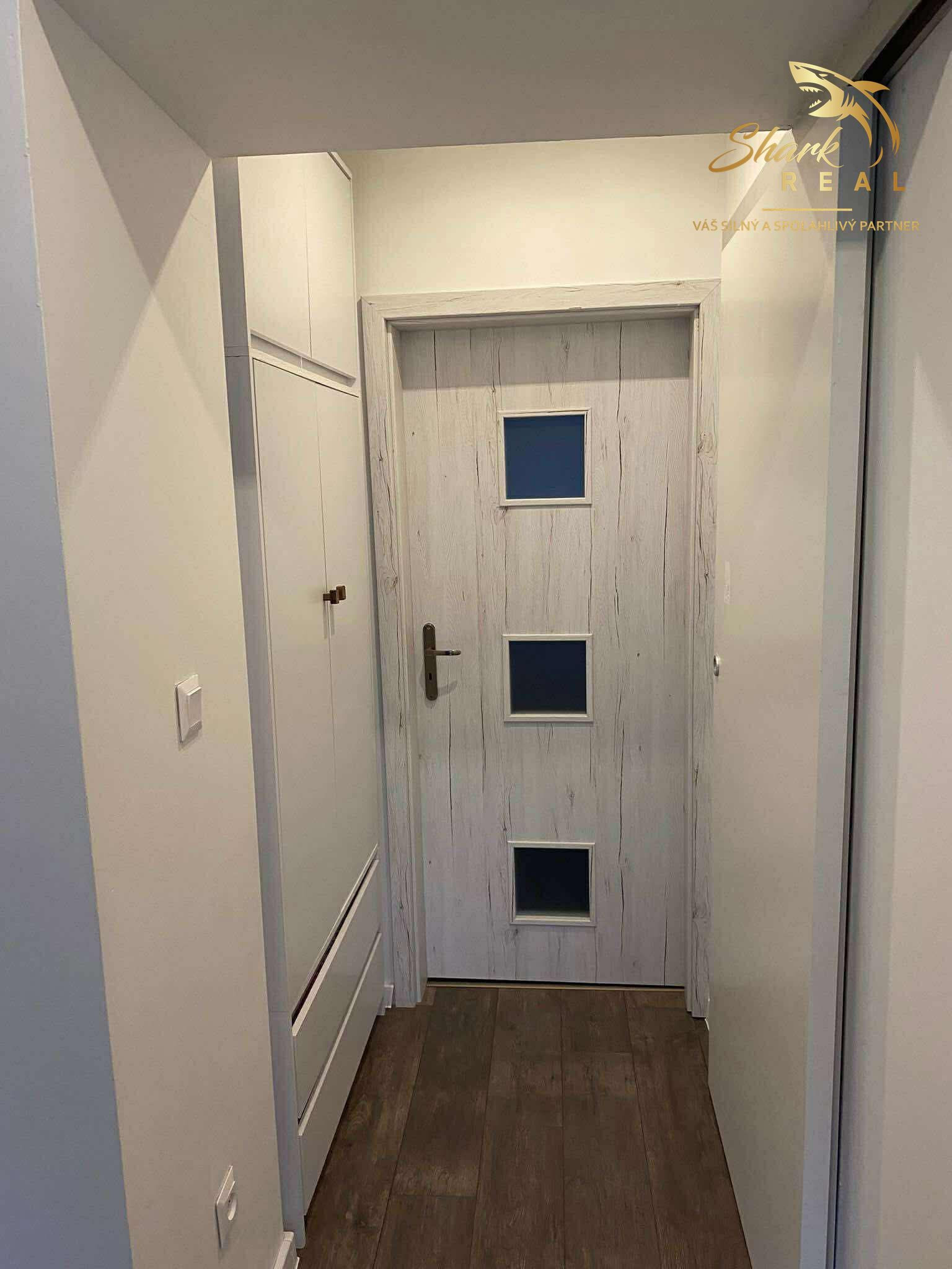 Na predaj 3 - izbový byt kompletne zariadený