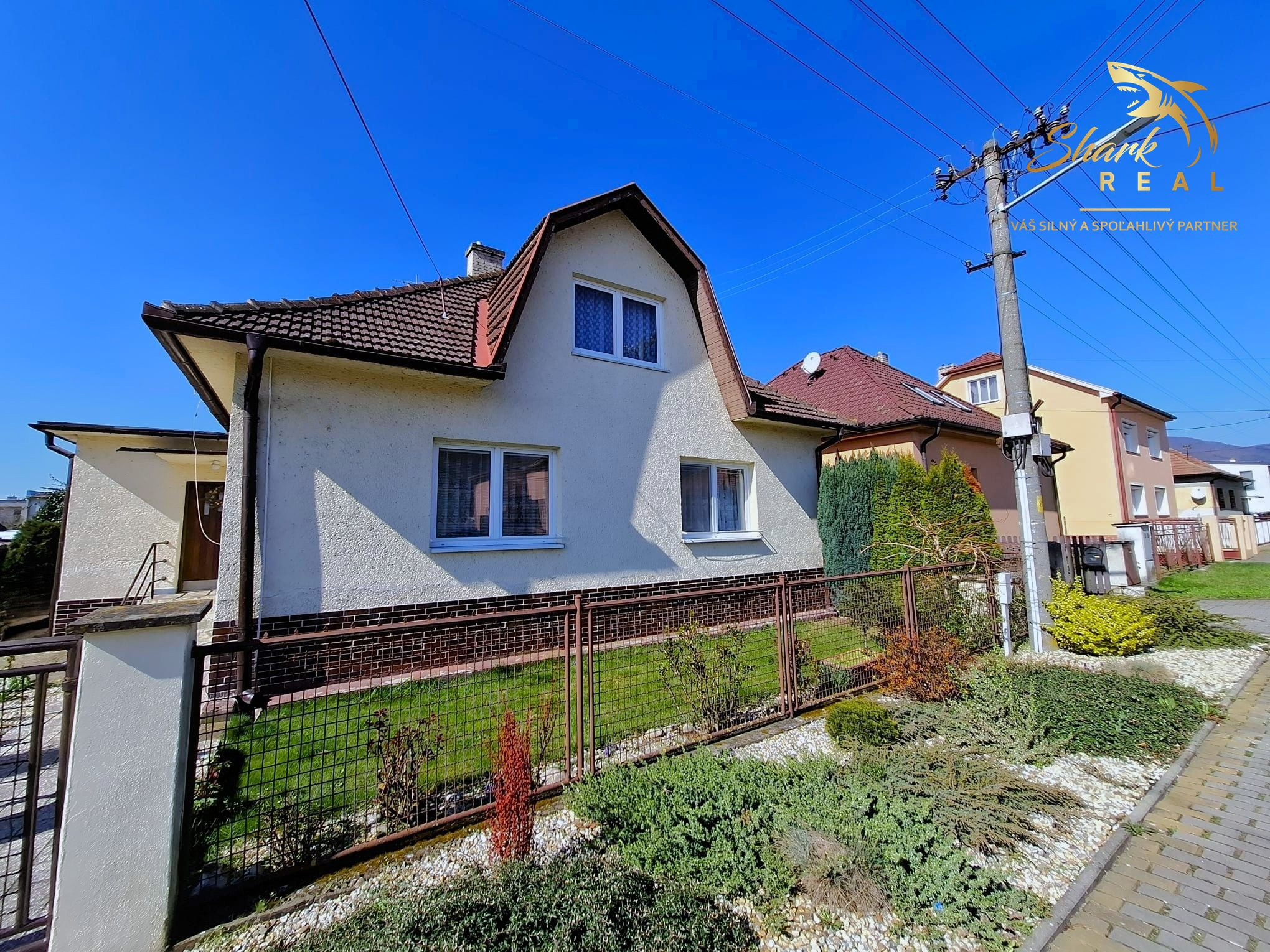 Rodinný dom s letnou kuchyňou a peknou záhradou
