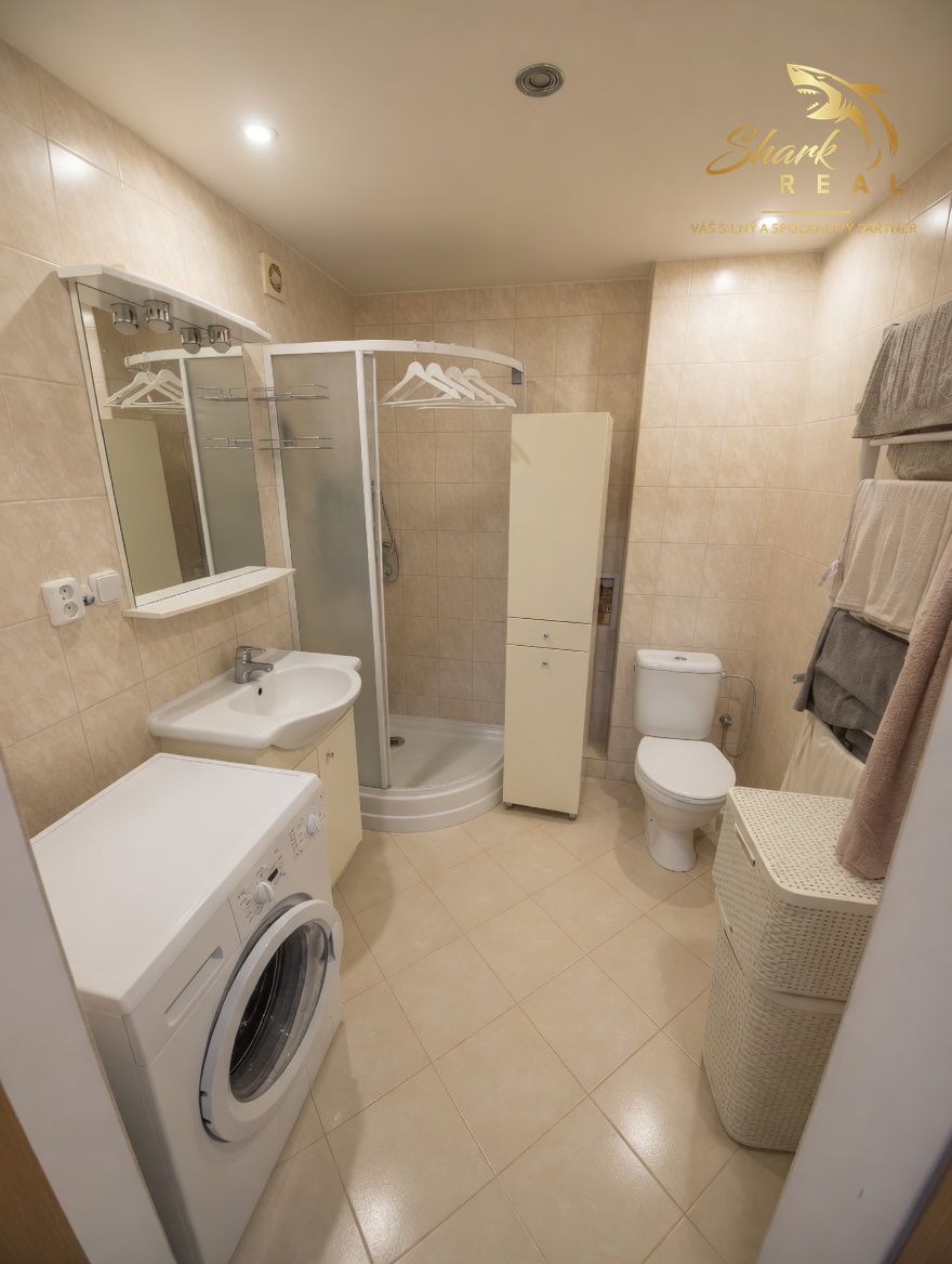 Investičný 3 izbový byt v Starom Meste