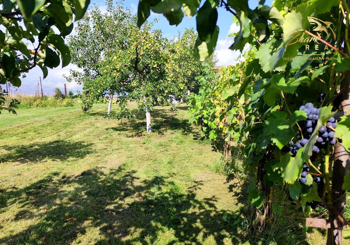Slnečný pozemok s panoramatickým výhľadom