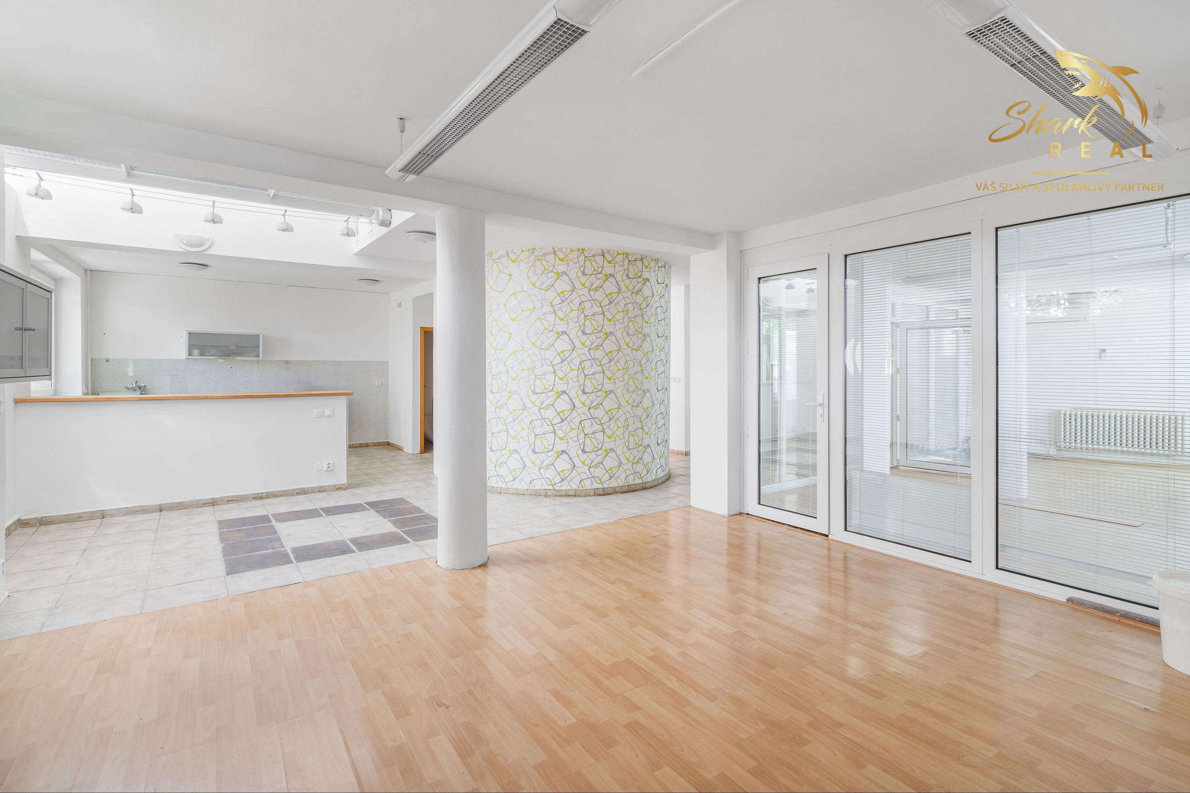 334 m² nezariadených možností | Garáž, 6 izieb, terasa | Staré Mesto, Bratislava