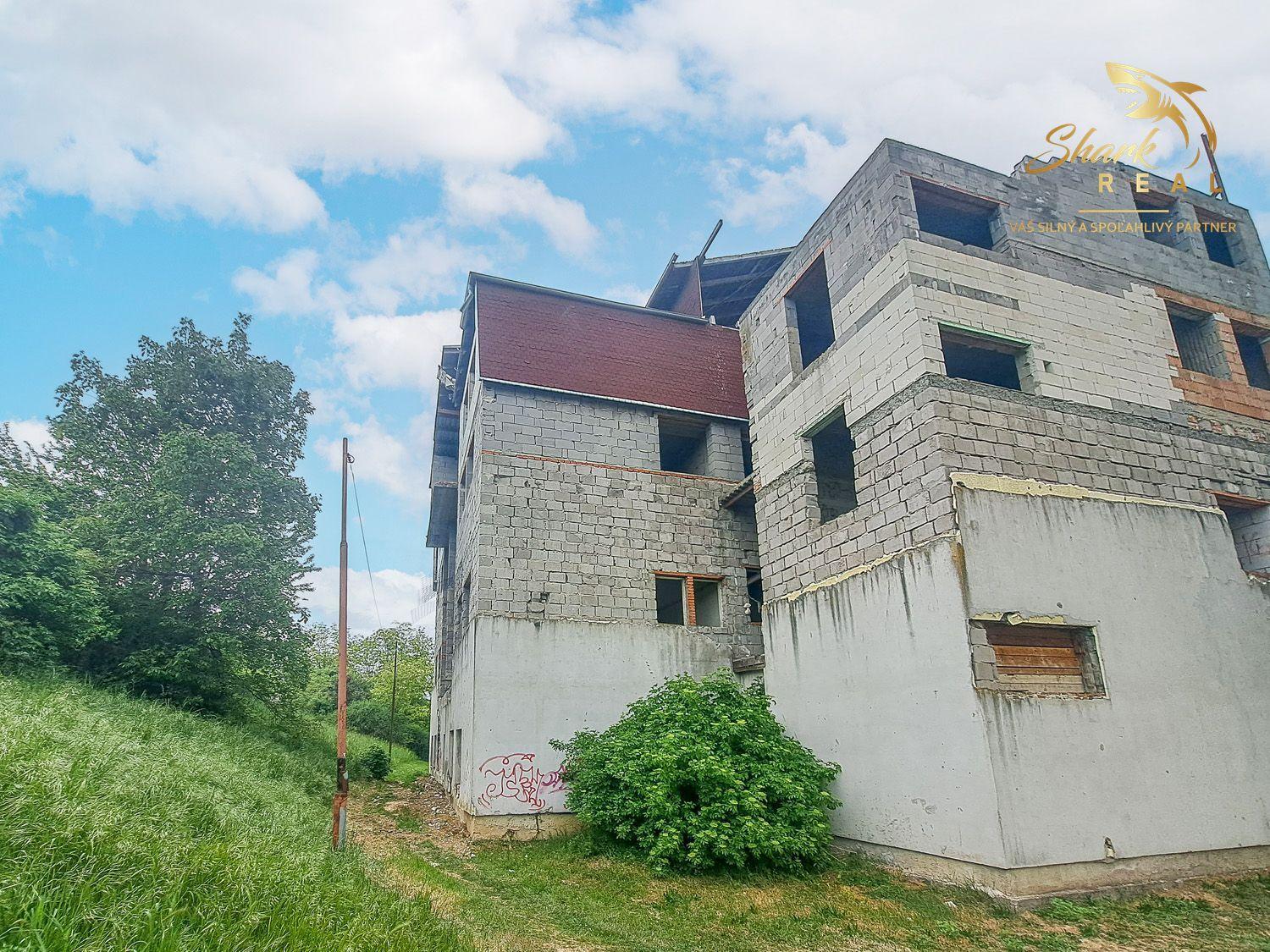 Silný základ pre úspešný developerský projekt v centre Hlohovca.