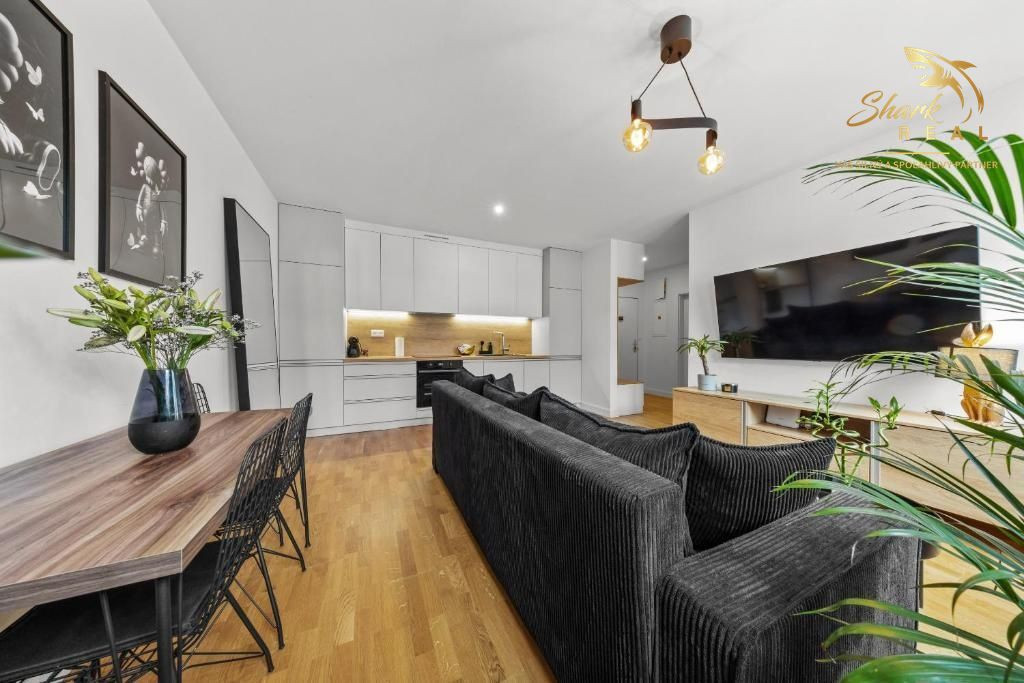 Na prenájom kompletne zariadený 2-izbový apartmán v centre Bratislavy – Vysoká ulica
