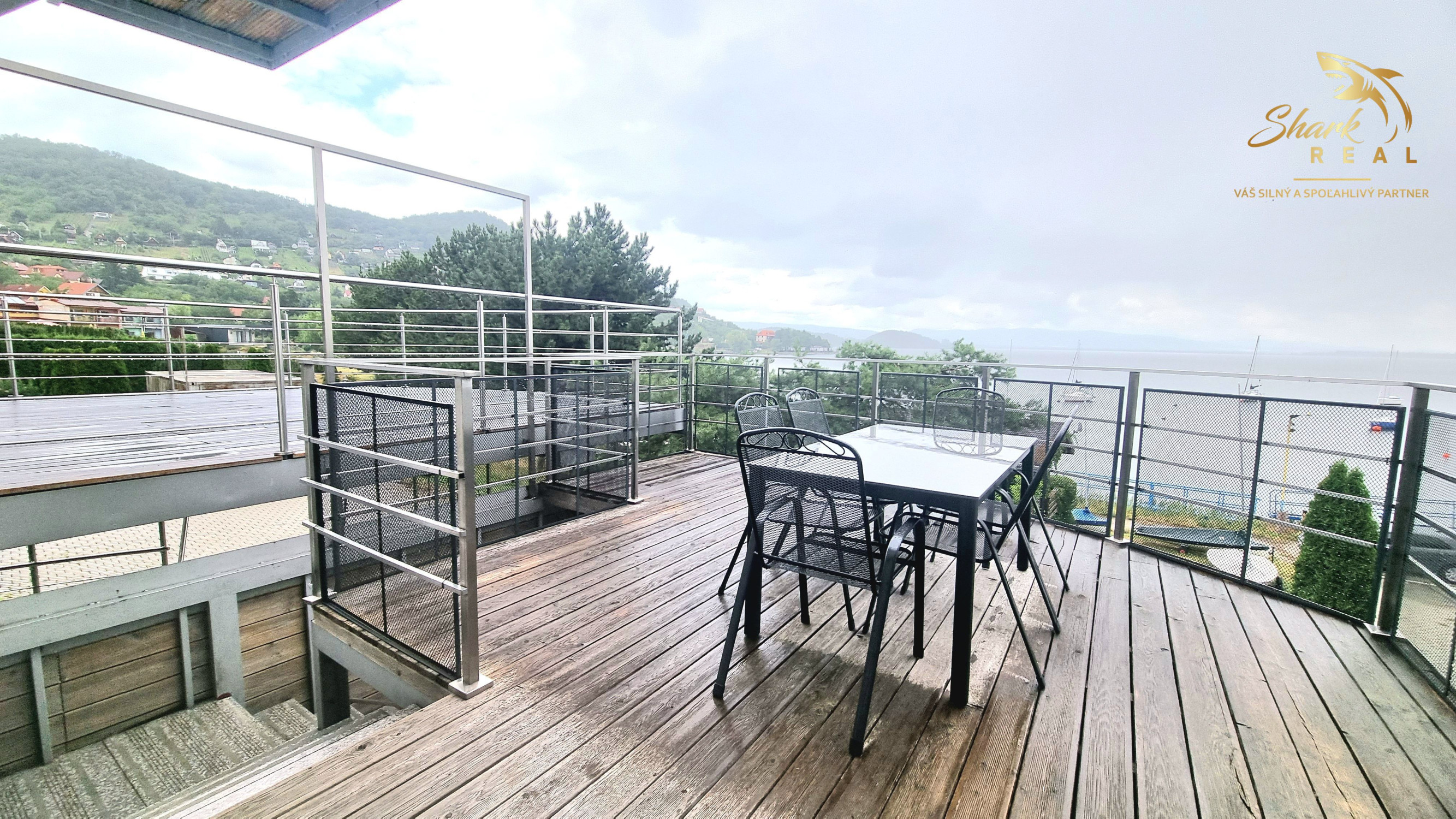 Investičný Apartmán s panoramatickým výhľadom na Zemplínsku šíravu | Lúč 