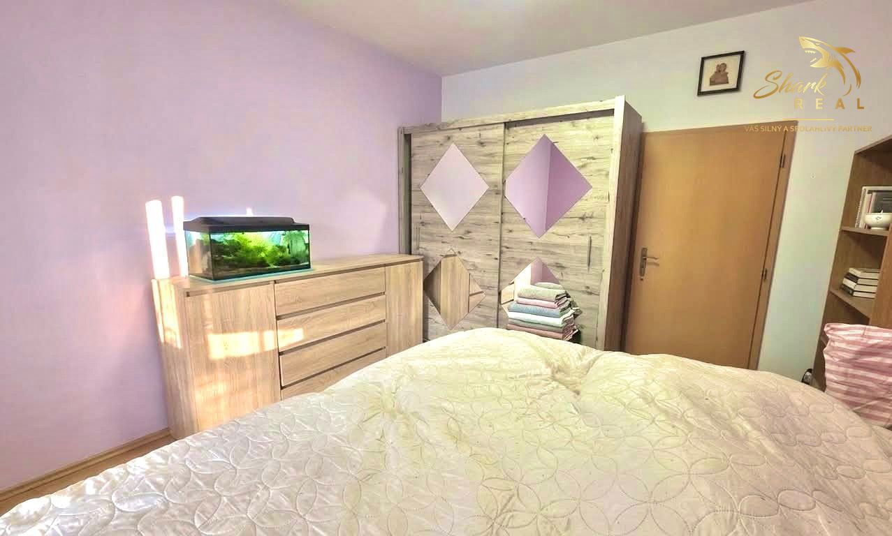 REZERVOVANÉ! - Na predaj 2 izbový byt neďaleko od Trenčína