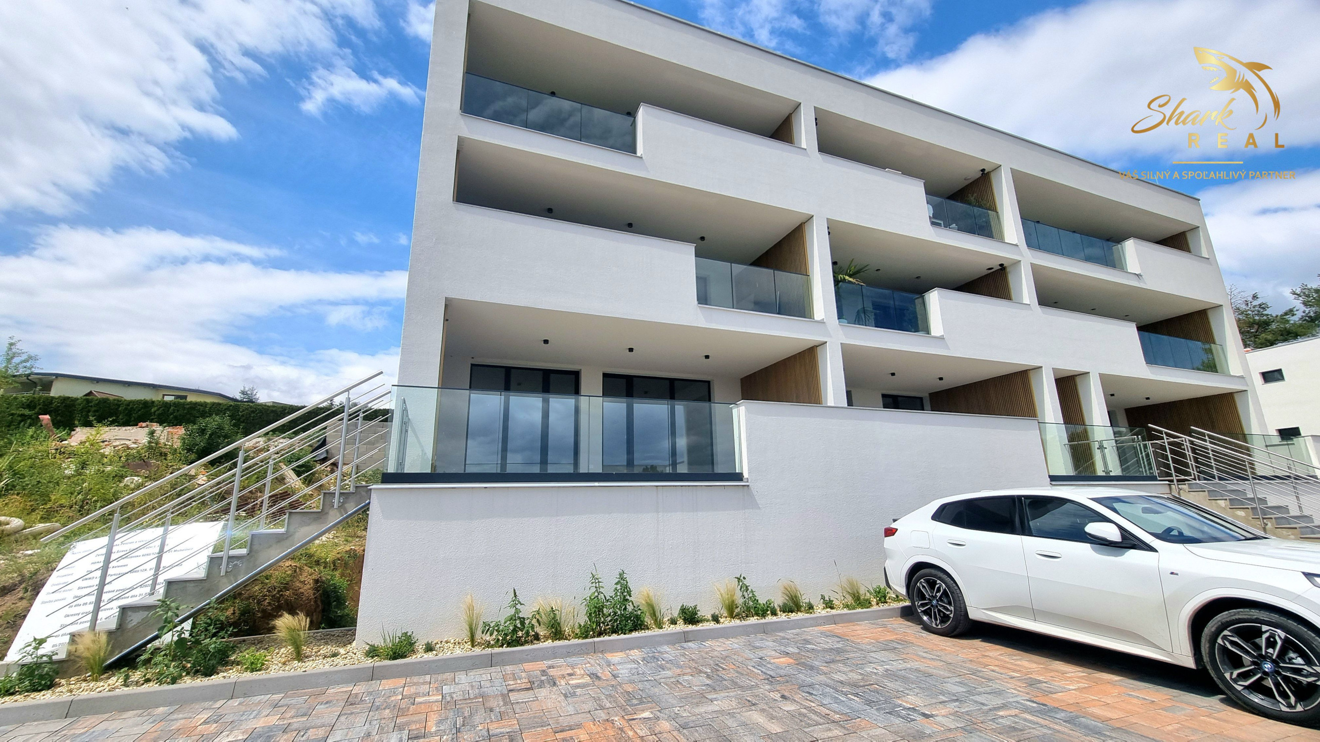 Moderný 3-izbový apartmán s veľkou terasou – Zemplínska šírava