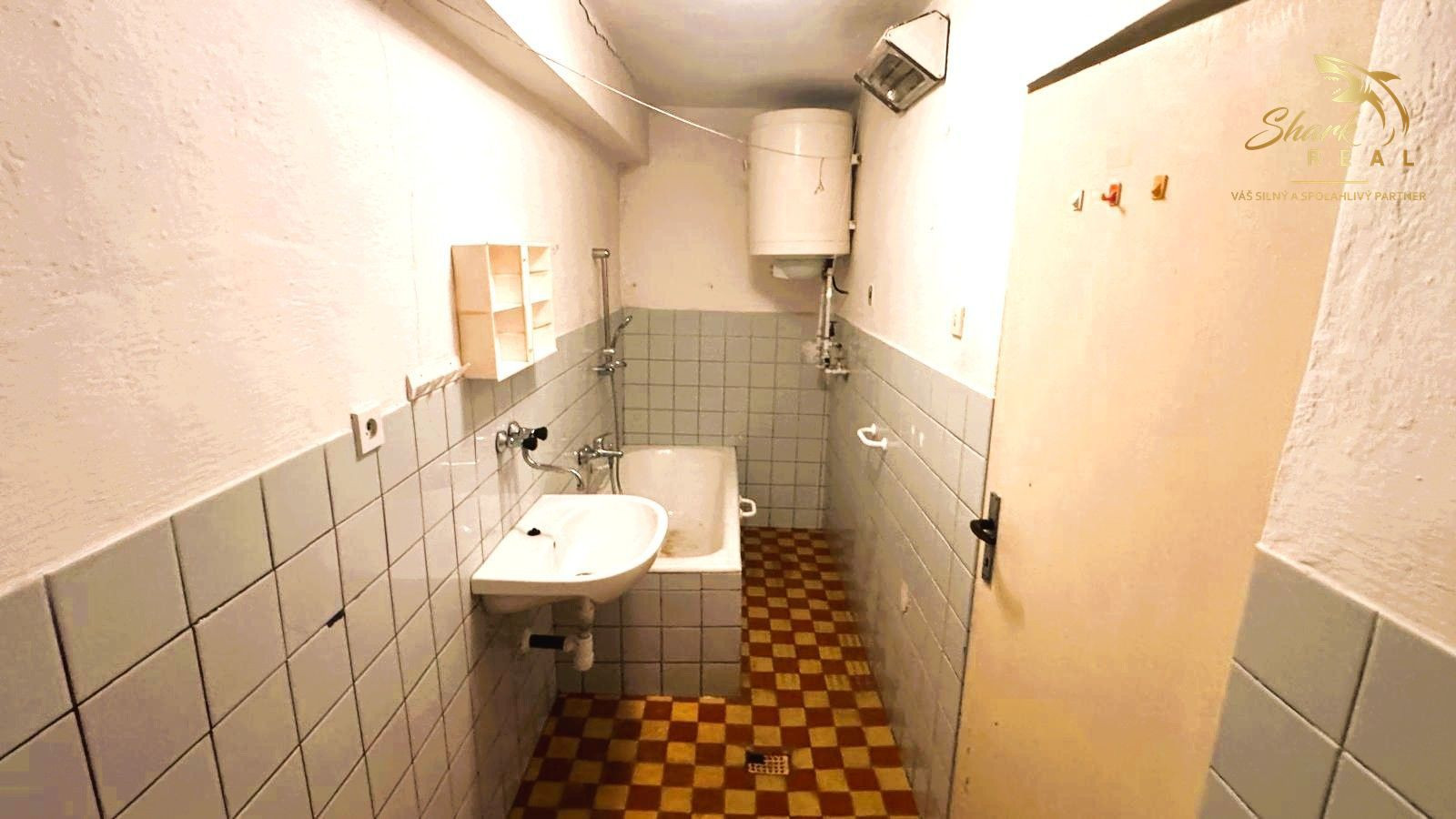 Na predaj 4-izbový vidiecky dom v obci Branč