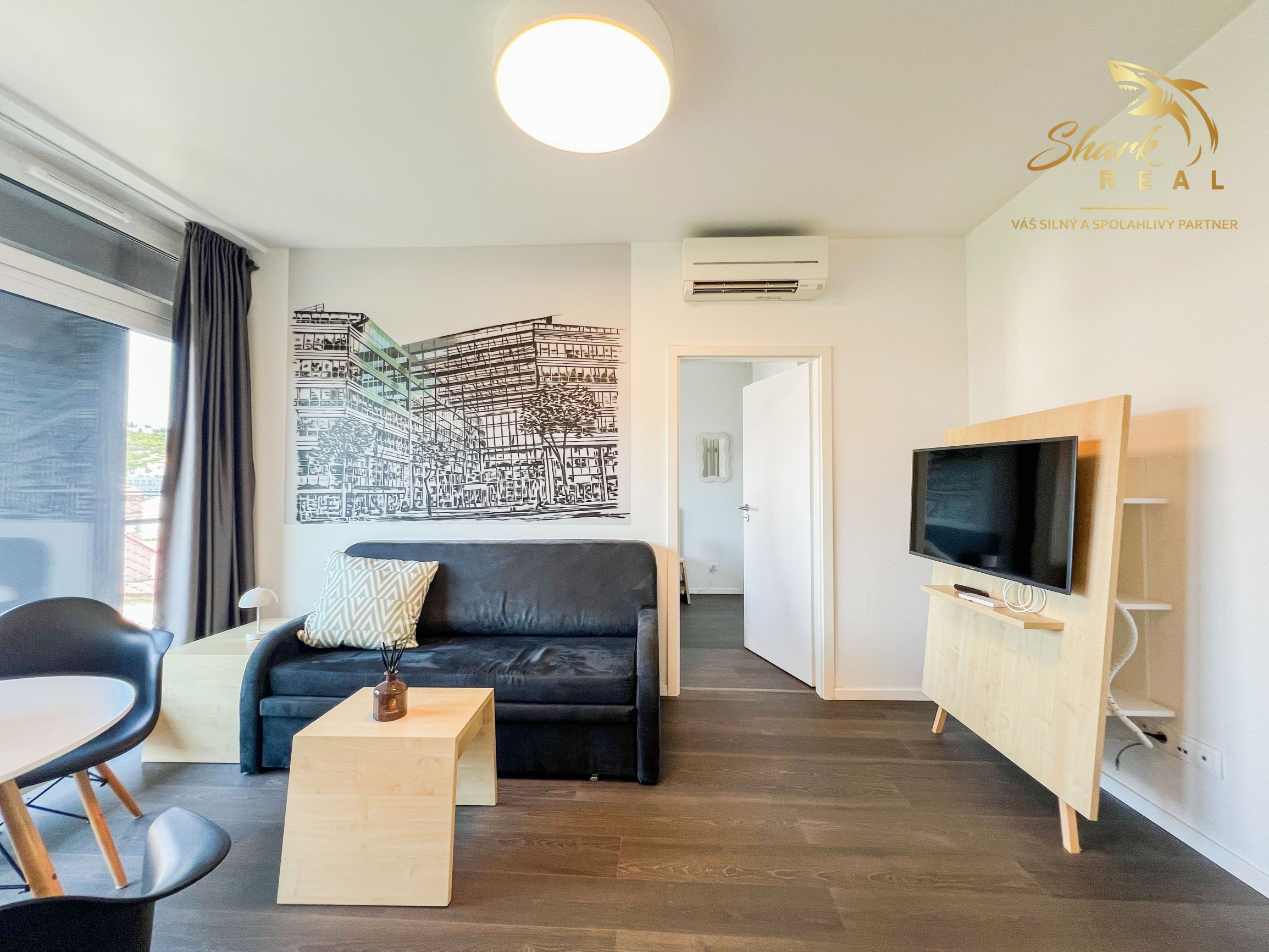 Terasa s výhľadom na celé mesto, všetko na skok | 2i, 47 m² | 7. posch. | Centrum Bratislavy