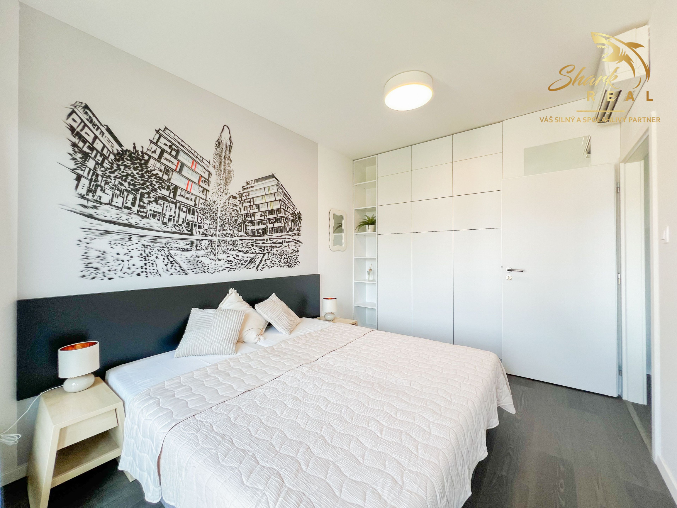 Terasa s výhľadom na celé mesto, všetko na skok | 2i, 47 m² | 7. posch. | Centrum Bratislavy