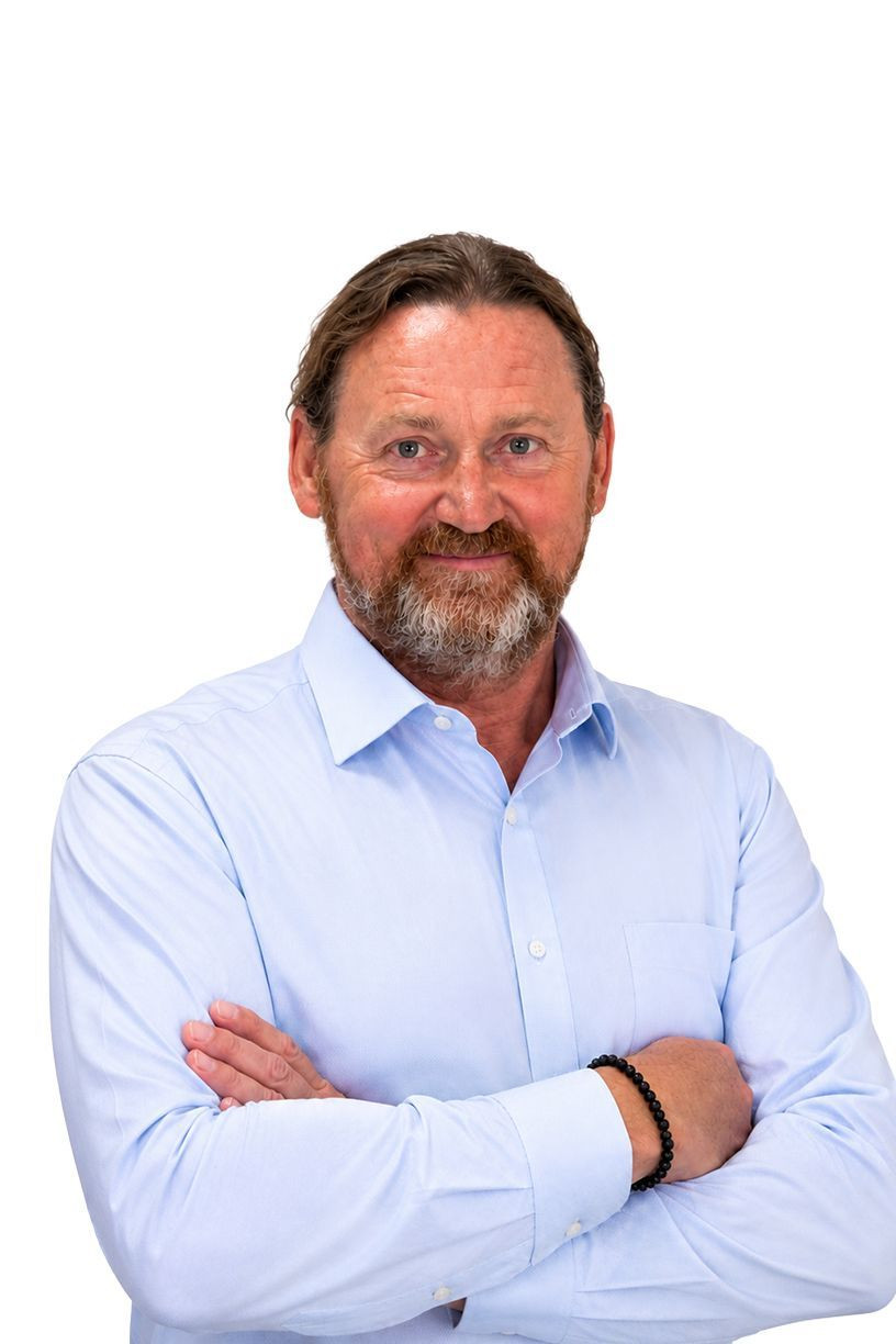  Róbert Kertész 