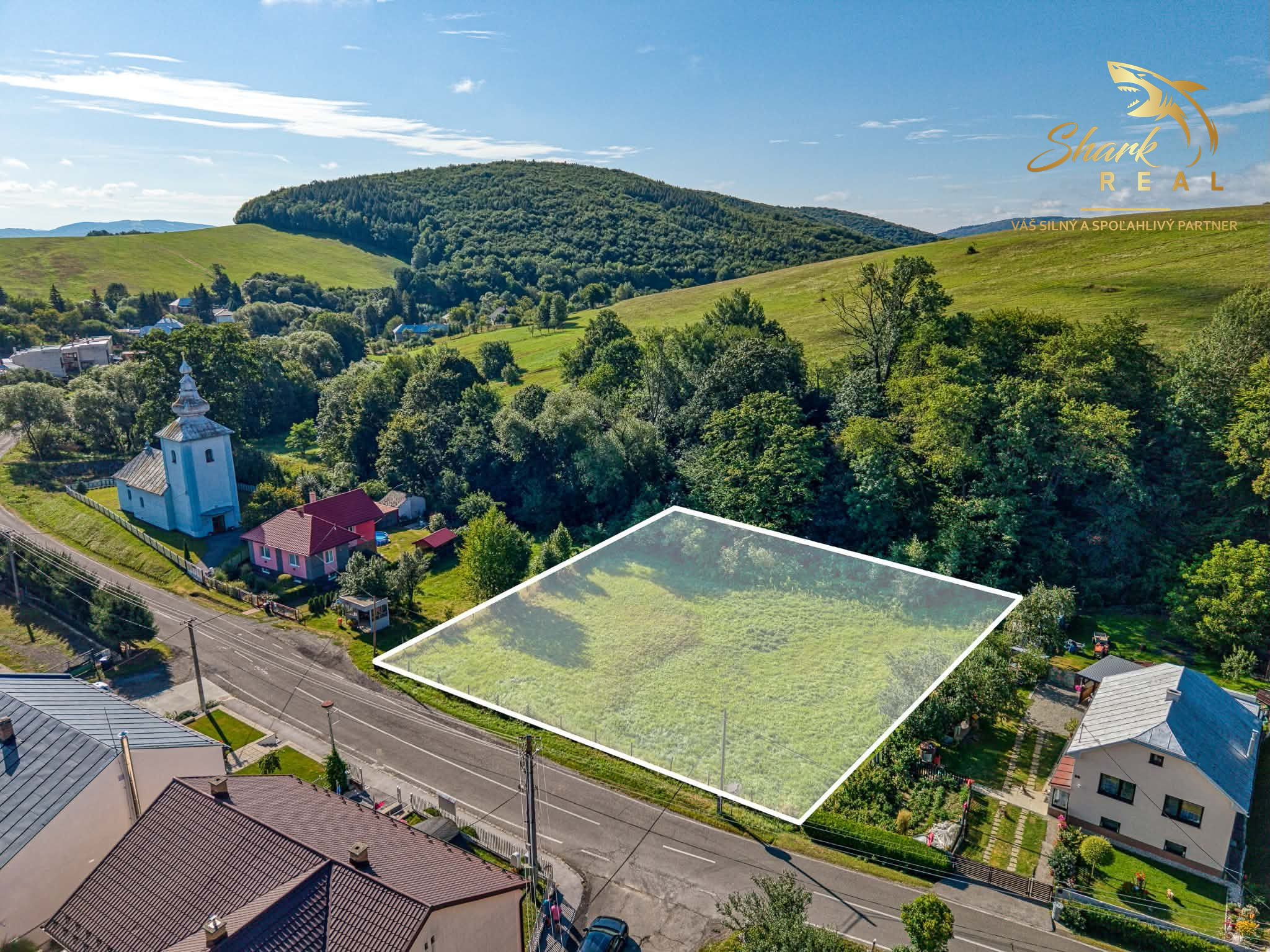 Väčší stavebný pozemok vo výmere 1938 m2 s možnosťou rozdelenia v tichej lokalite v obci Šandal, okres Stropokov.