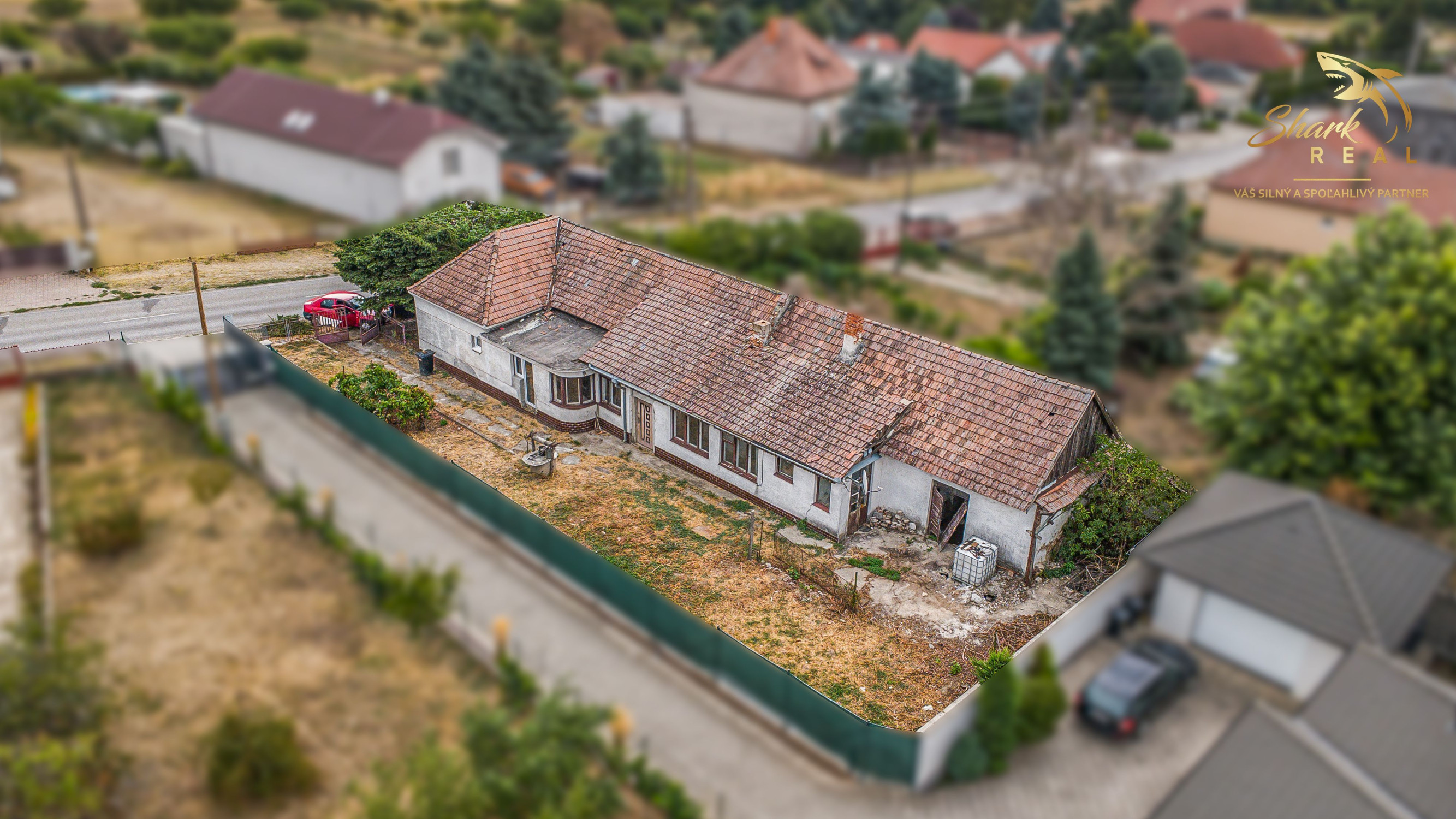 Rodinný dom s potenciálom 2 bytových jednotiek alebo podnikania s bývaním| Vinohrady nad Váhom