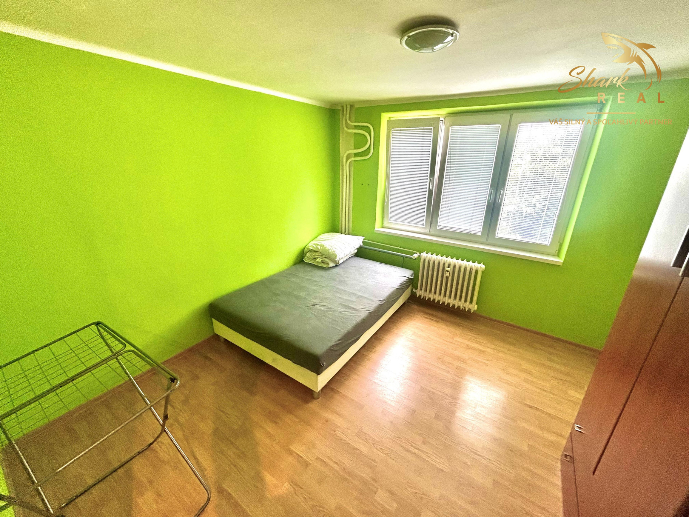 Vzdušný byt s dvomi balkónmi v srdci kúpeľného mesta