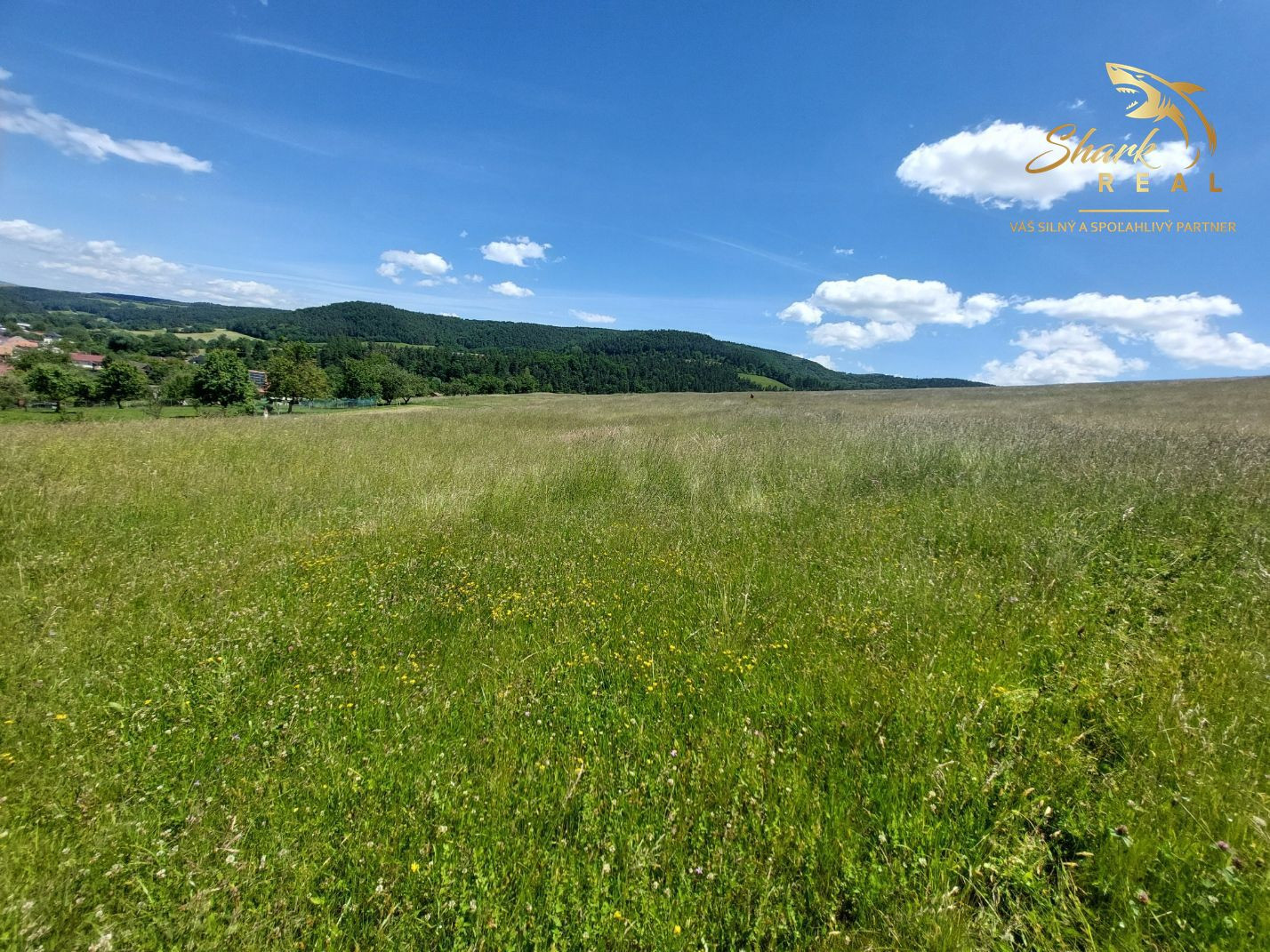 EXKLUZÍVNE: Na predaj DEVELOPERSKÉ ÚZEMIE 11,6HA pri Prešove