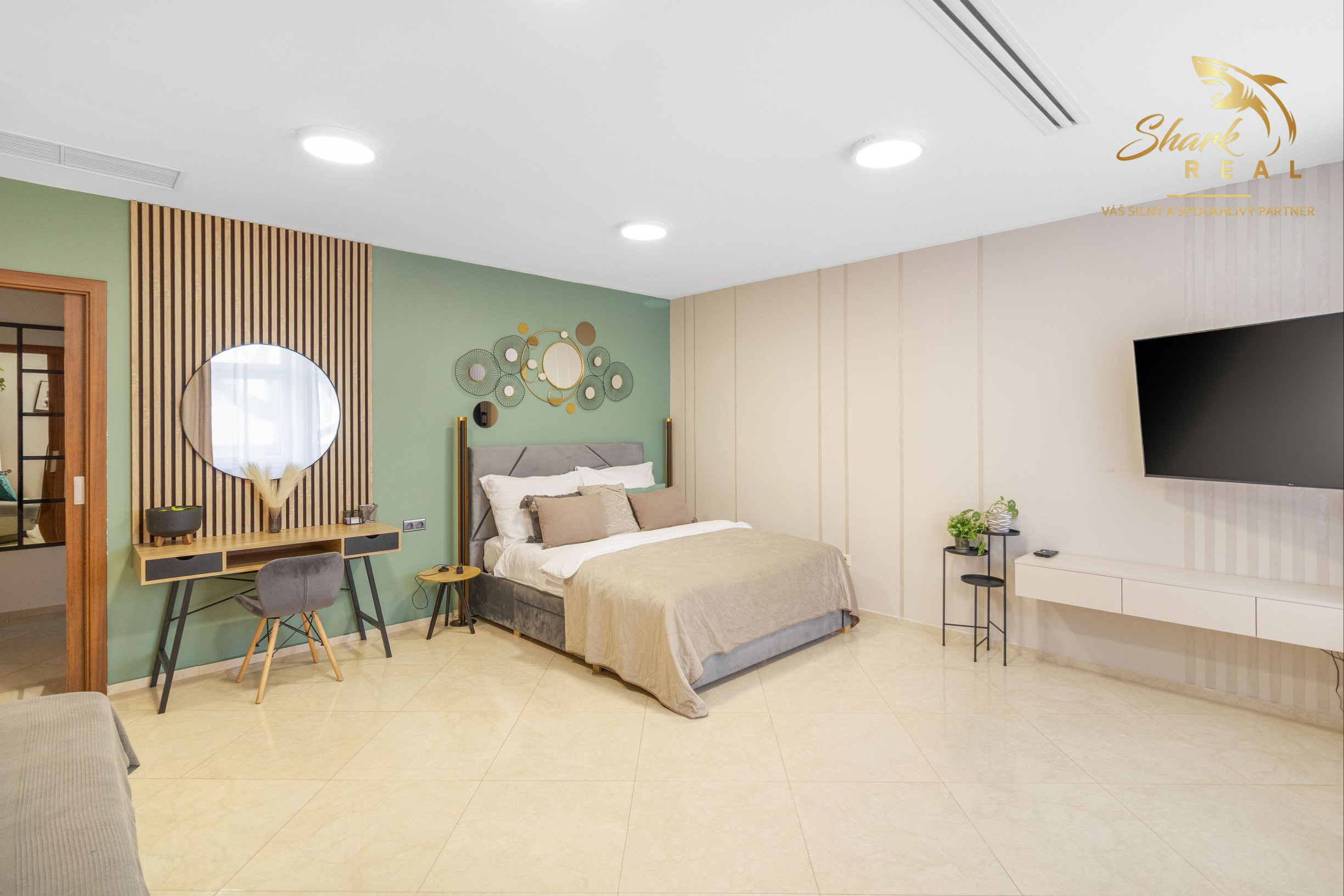Výnosný 3i byt v centre | AirBnb ready | Námestie 1. mája, Bratislava