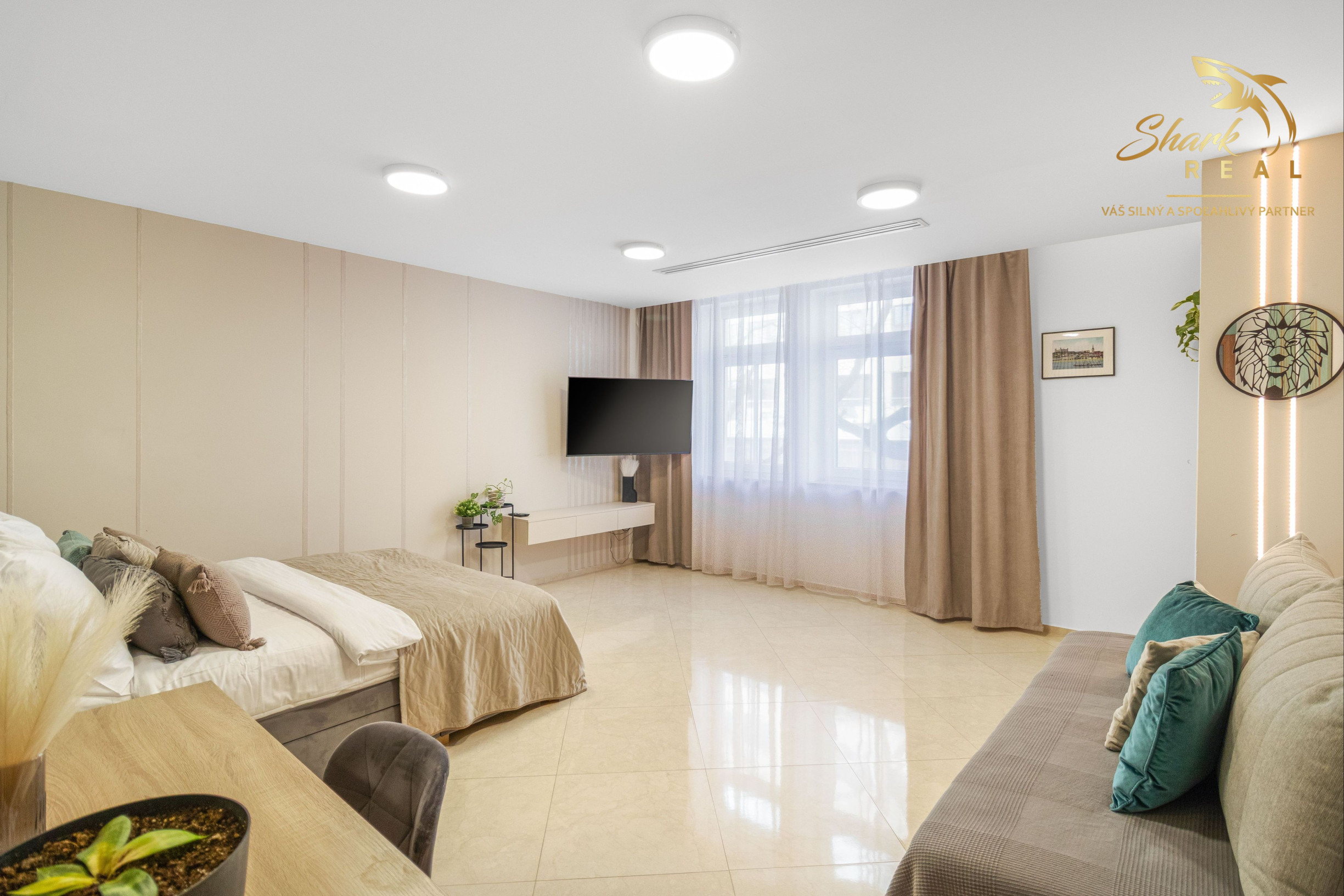 Výnosný 3i byt v centre | AirBnb ready | Námestie 1. mája, Bratislava
