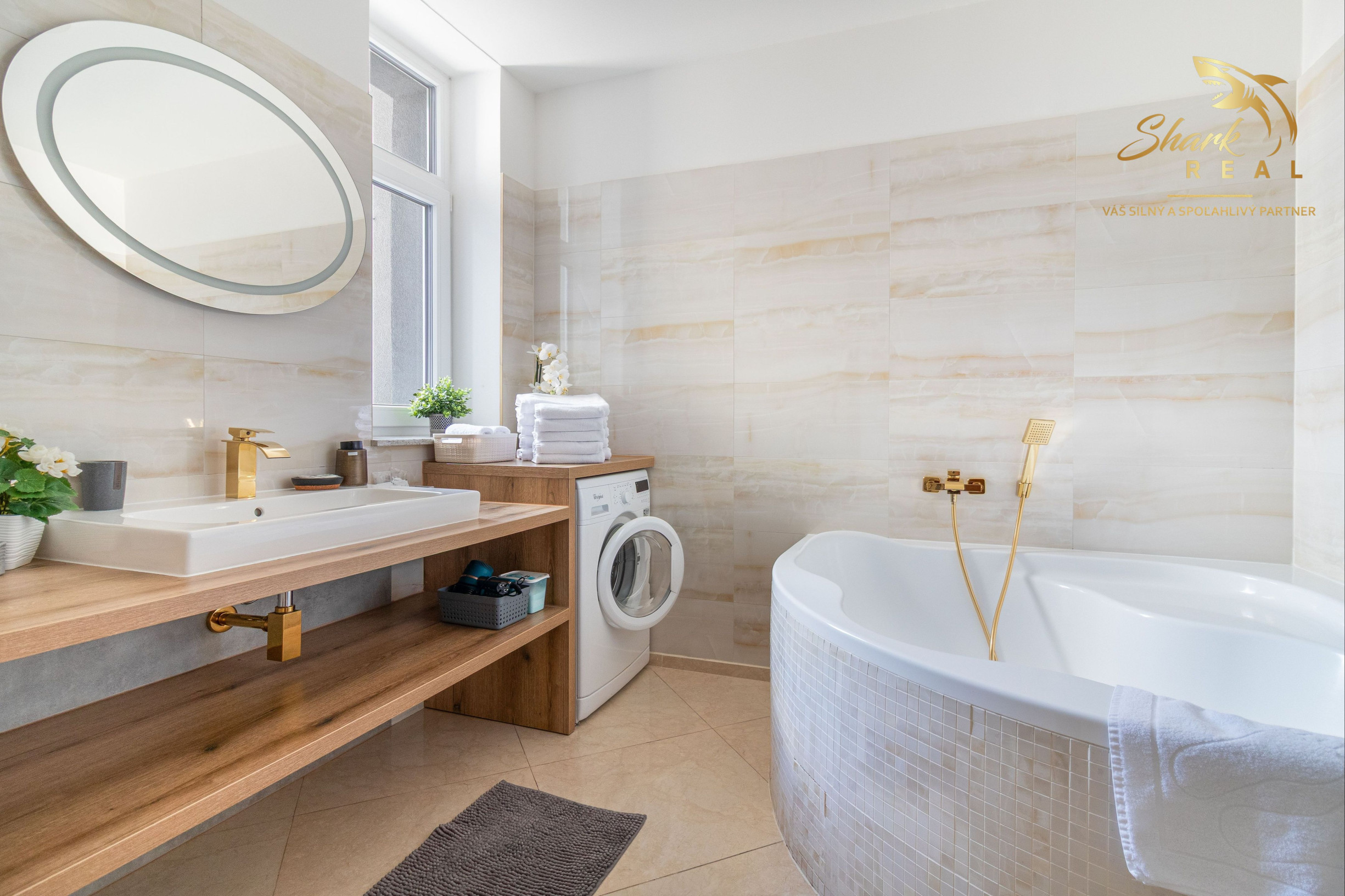 Výnosný 3i byt v centre | AirBnb ready | Námestie 1. mája, Bratislava