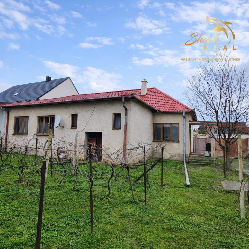 NA PREDAJ | 4-izbový rodinný dom | obec DVORNÍKY