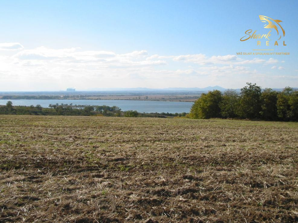 ZĽAVA!!! Pozemok s panoramatickým výhľadom v Ratnovciach