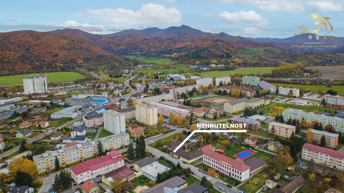 Dom v centre Žarnovice – ideálny aj na podnikateľské účely