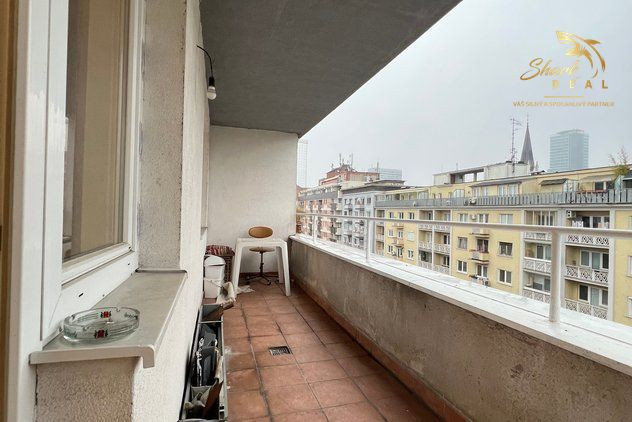 1i byt na 7. posch. v Starom Meste | Balkón 10 m² | Okamžitý výnos |