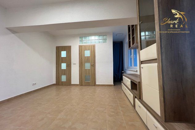 1i byt na 7. posch. v Starom Meste | Balkón 10 m² | Okamžitý výnos |