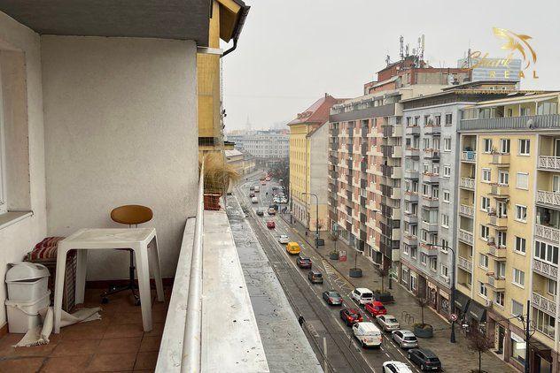 1i byt na 7. posch. v Starom Meste | Balkón 10 m² | Okamžitý výnos |