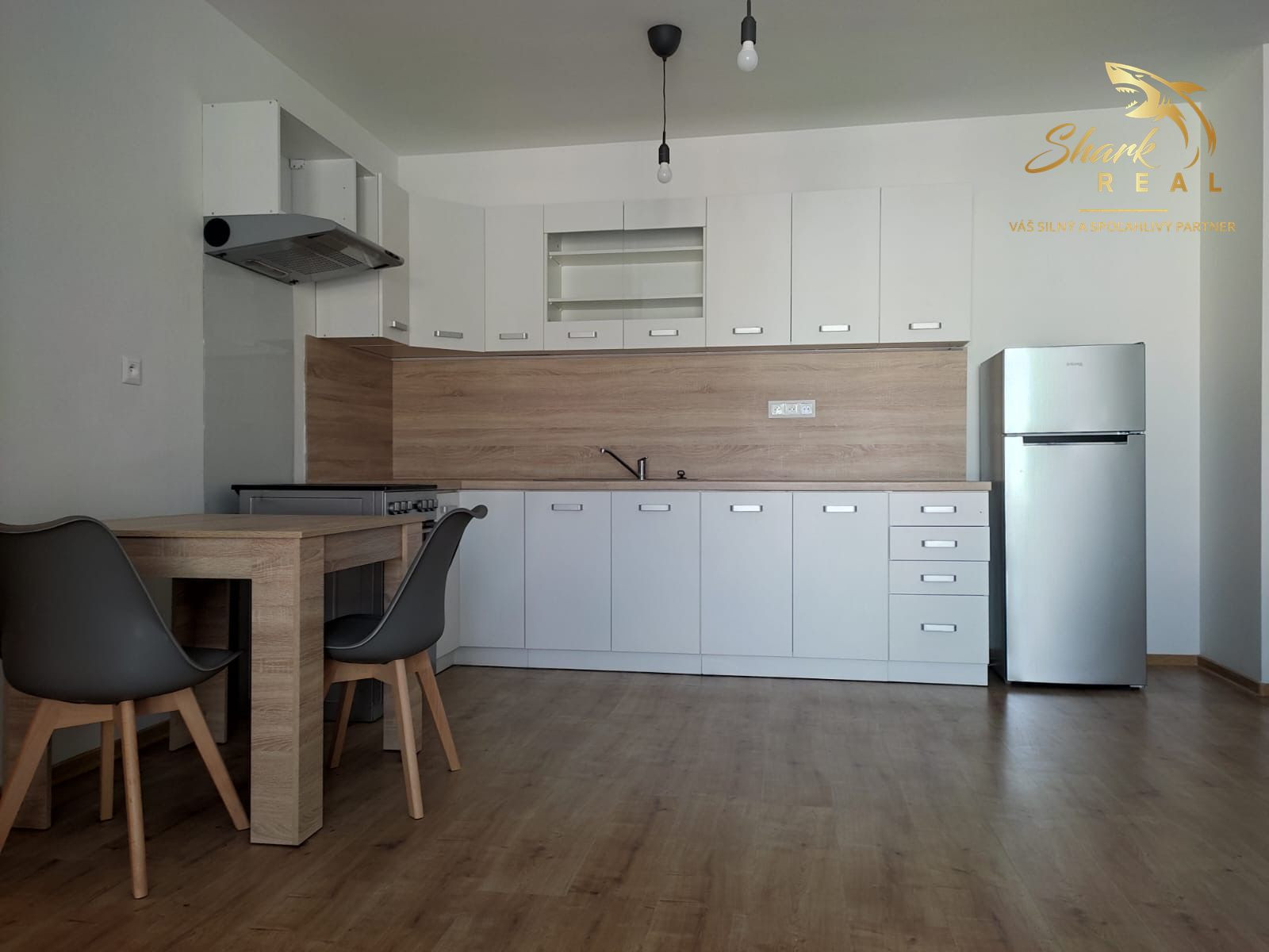 EXKLUZÍVNE: Moderný 2-izbový byt s loggiou a parkovaním v novostavbe Alicante Gate