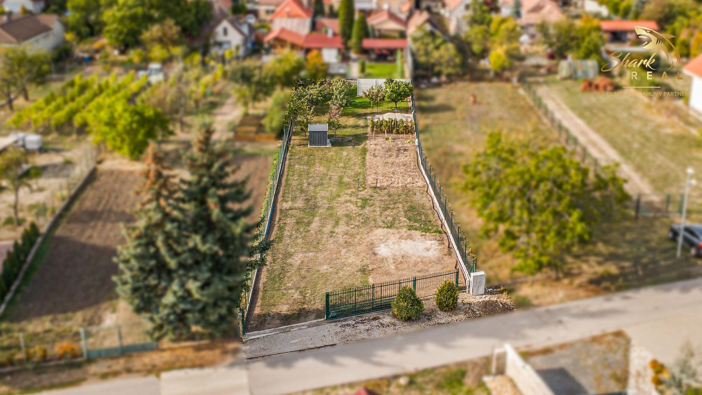 VÁŠ BUDÚCI DOMOV POD MALÝMI KARPATMI | STAVEBNÝ POZEMOK 654 m², SMOLENICE