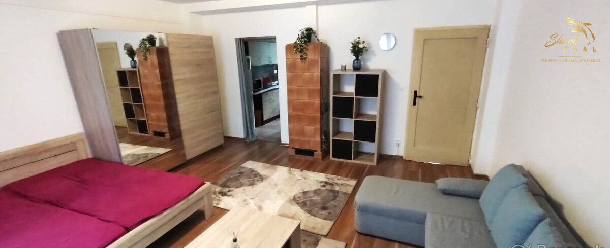 VEĽKÝ Staromestský 1i byt _ Prenájom 