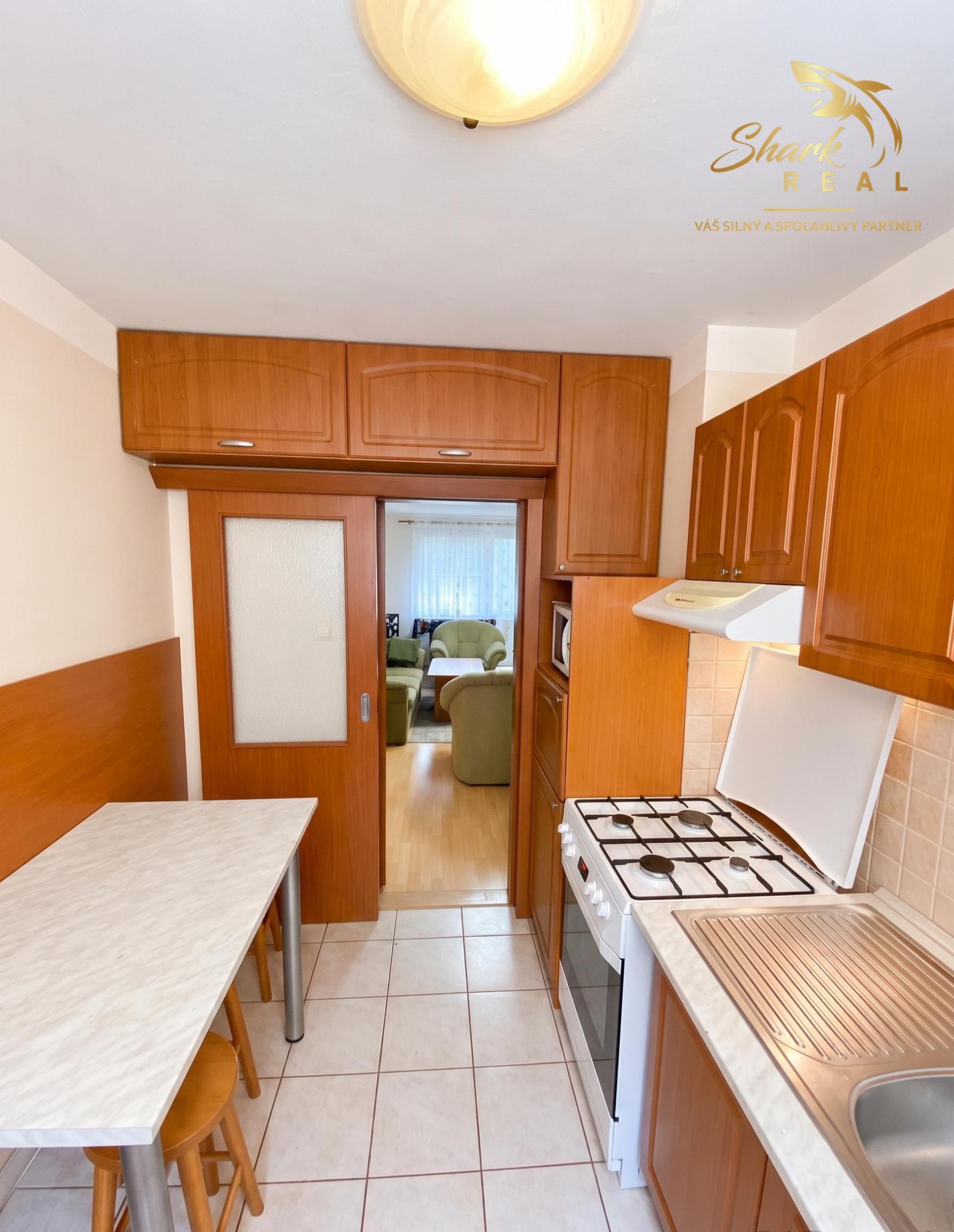 Ponuka predaja: Priestranný 4-izbový byt s loggiou (84 m²), Martin – Košúty