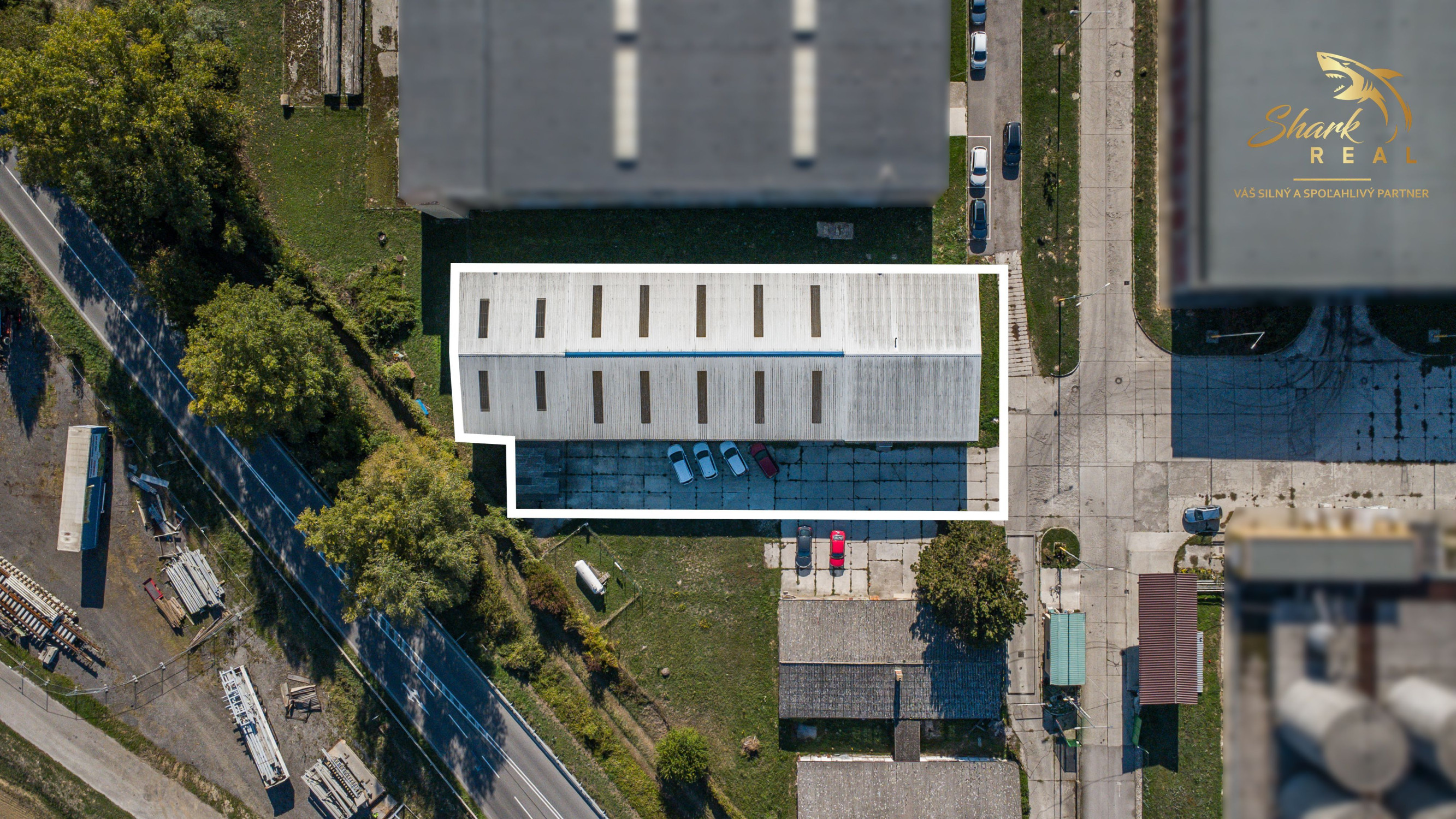 Na predaj moderný komerčný areál 1040 m² s logistickým zázemím – Nové Mesto nad Váhom