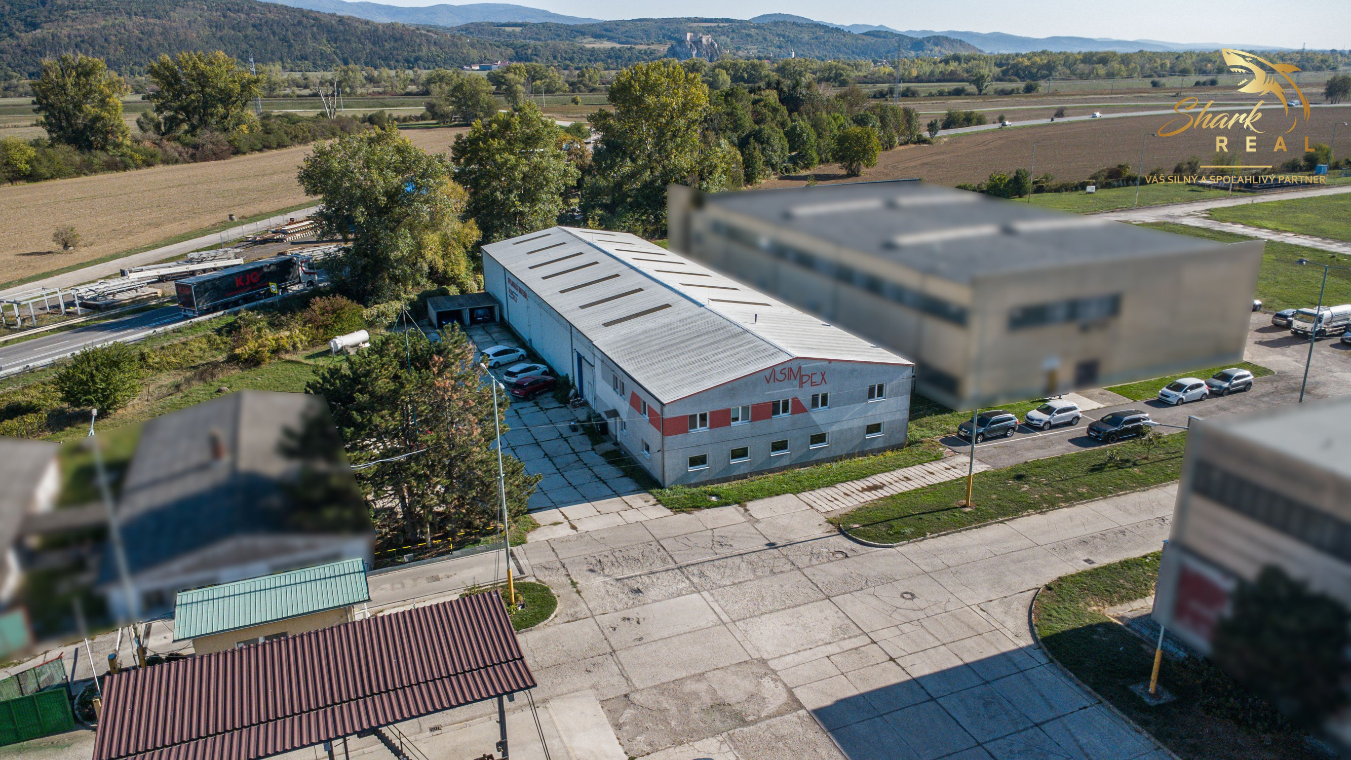Na predaj moderný komerčný areál 1040 m² s logistickým zázemím – Nové Mesto nad Váhom