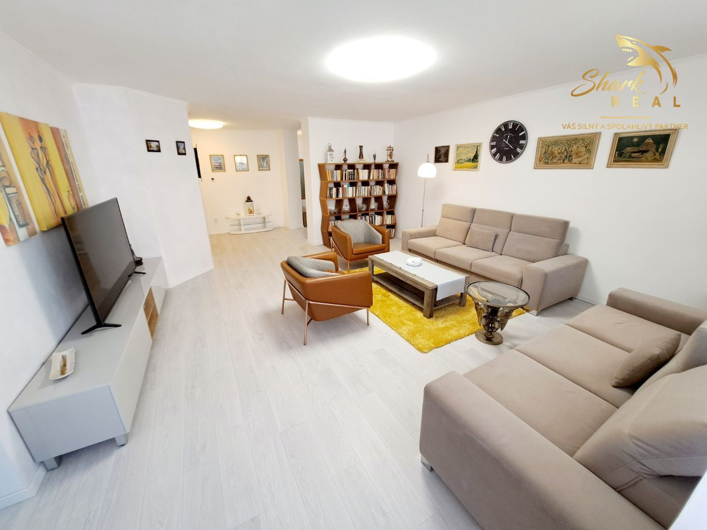 Veľkometrážny byt 100m2 s terasou v centre mesta
