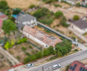 Rodinný dom s potenciálom 2 bytových jednotiek alebo podnikania s bývaním| Vinohrady nad Váhom