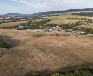 KÚSOK SLOVENSKA PRE VÁŠ FARMÁRSKY SEN – 27 HA, PODKYLAVA