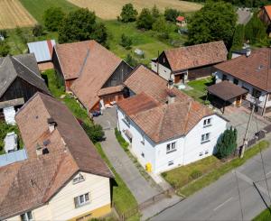 Priestranný rodinný dom s pozemkom 1 623 m² v Pavlovej Vsi – len pár minút od Tatralandie