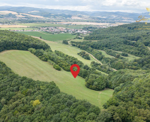 INVESTÍCIA alebo Únik do prírody len pár minút od Trenčína - pozemok 3 780 m²