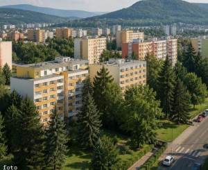 Na prenájom zariadená garsónka s balkónom