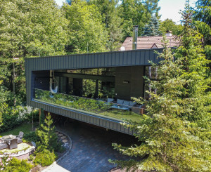 Exkluzívna rodinná vila v srdci Nízkych Tatier | Bystrá | 385 m² | Pozemok 979 m²