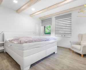 Exkluzívna rodinná vila v srdci Nízkych Tatier | Bystrá | 385 m² | Pozemok 979 m²