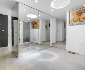 Exkluzívna rodinná vila v srdci Nízkych Tatier | Bystrá | 385 m² | Pozemok 979 m²