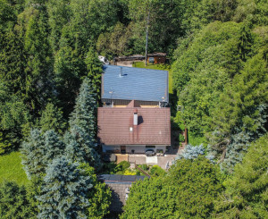 Exkluzívna rodinná vila v srdci Nízkych Tatier | Bystrá | 385 m² | Pozemok 979 m²