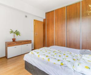 Priestranný 3i byt v tehlovej bytovke | Skvelá lokalita | Váš budúci domov | Staré Mesto