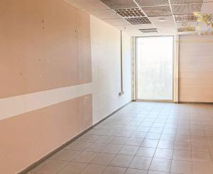 PRENÁJOM – Obchodný priestor 21,66 m² v nákupnom centre Glavica