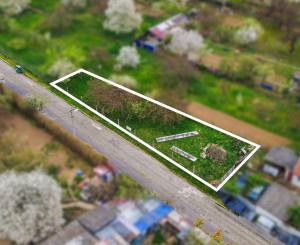 REZERVOVANÉ / Slnečný rovinatý pozemok o výmere 408 m² v meste VRBOVÉ