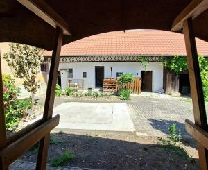 Na predaj rodinný dom s veľkým pozemkom