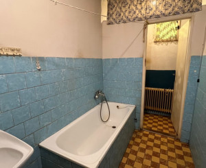 Rodinný dom s 20á pozemkom v obci Semerovo